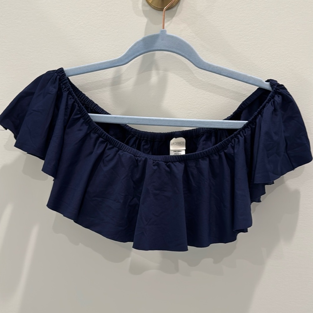 Like New L*Space Hey Girl Navy Blue Ruffle Bikini Top Large, Full cut bottom Med